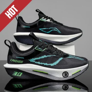 Tênis MYPACE Carbon Run preto com detalhes verdes